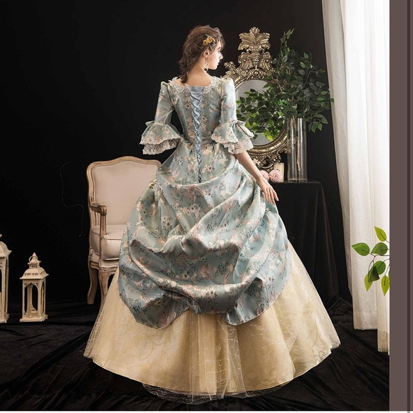 18th century Victorian dress - masquerade ball gown - Picture 6 of 6